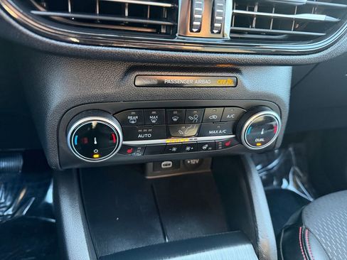 Used 2025 Ford Escape ST-Line Select image 20
