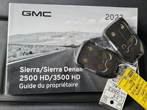 Used 2023 GMC Sierra 2500 SLE w/ SLE Value Package; image 33
