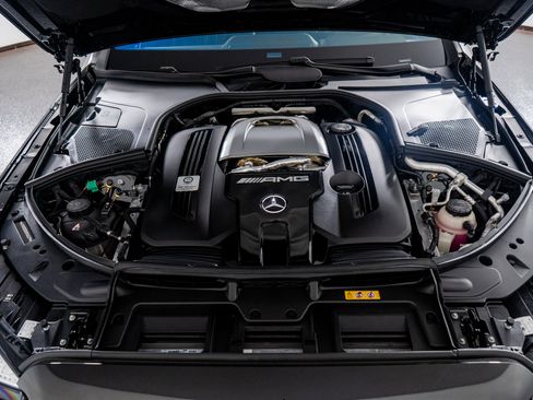 Used 2025 Mercedes-Benz S 63 AMG S w/ AMG Night Package image 64
