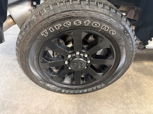 Certified 2024 RAM 2500 Big Horn w/ Night Edition AWD/4WD image 21