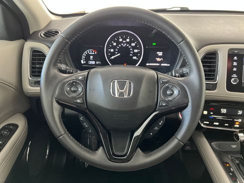 Used 2021 Honda HR-V EX-L image 16