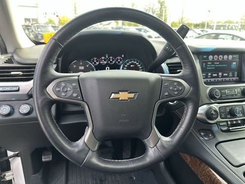 Used 2018 Chevrolet Tahoe Premier AWD/4WD image 13