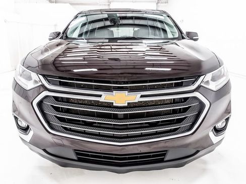 Used 2021 Chevrolet Traverse LT FWD image 10