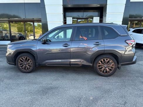 Used 2025 Subaru Forester Sport AWD/4WD image 2