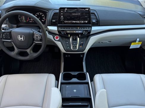 New 2026 Honda Odyssey EX-L image 15