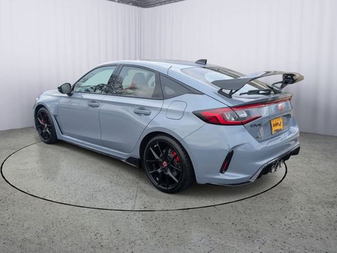 Used 2023 Honda Civic Type R image 4