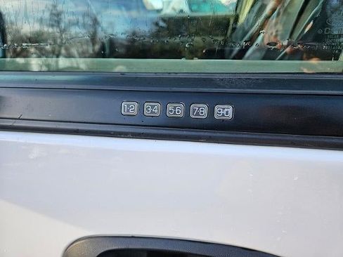 Used 2012 Ford Expedition EL XL w/ HD Trailer Tow Pkg image 8