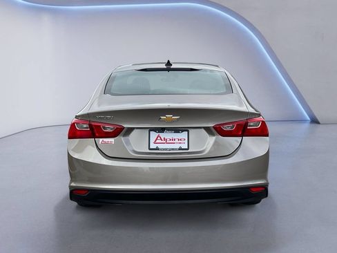 Used 2024 Chevrolet Malibu LS FWD image 4