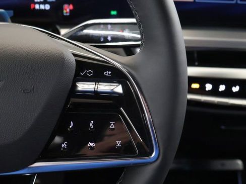 New 2026 Cadillac Lyriq Luxury image 15