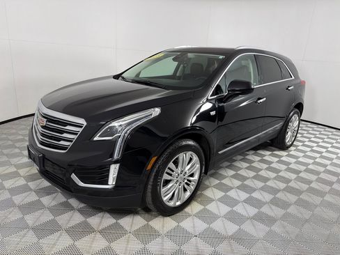 Used 2018 Cadillac XT5 Premium Luxury AWD/4WD image 8