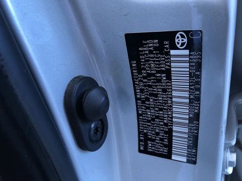 Certified 2021 Toyota Corolla SE w/ SE Premium Package image 32