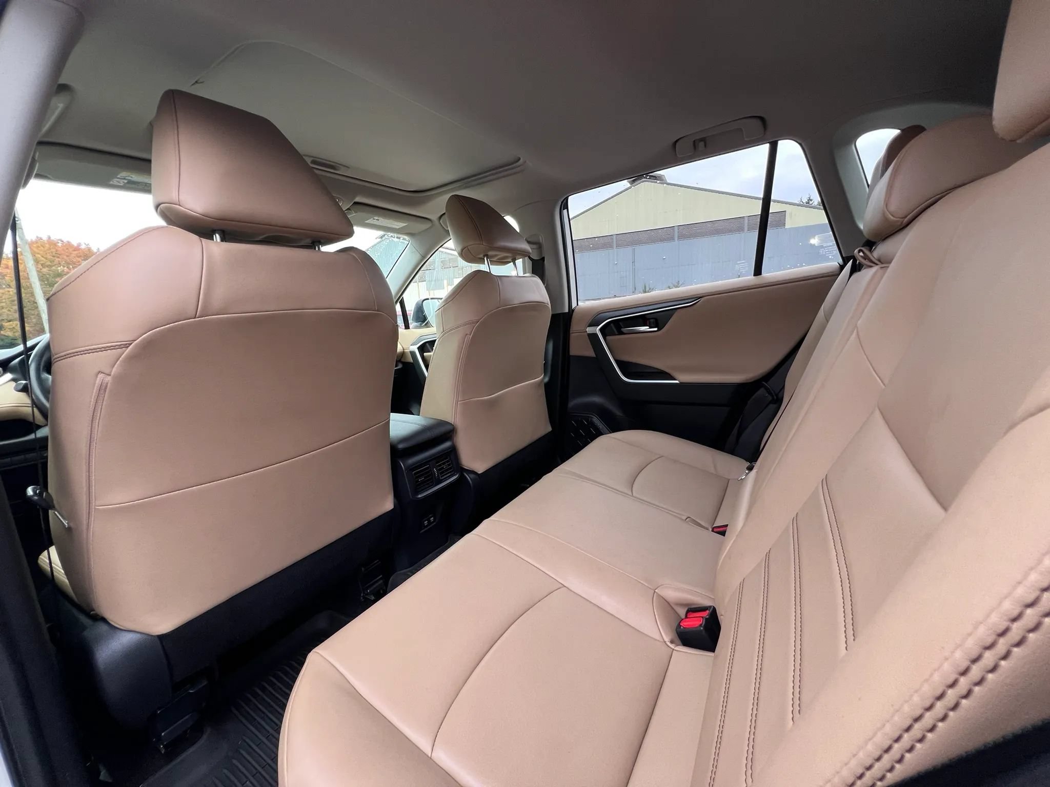 Used 2020 Toyota RAV4 Limited w/ All Weather Liner Package AWD/4WD image 34