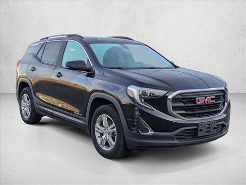 Used 2018 GMC Terrain SLE w/ Driver Convenience Package AWD/4WD image 3