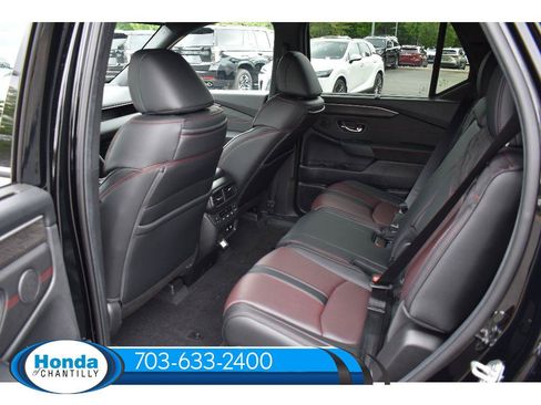 New 2026 Honda Pilot Black Edition image 31