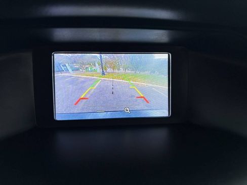 Used 2016 Ford Focus SE FWD image 27