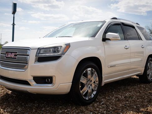 Used 2014 GMC Acadia Denali image 4