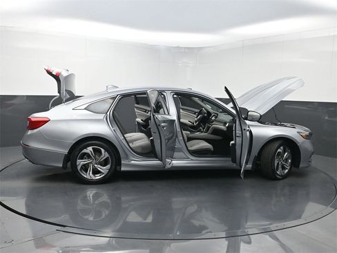 Used 2020 Honda Accord EX-L image 35
