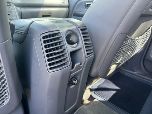 Used 2005 Honda Pilot EX-L image 15
