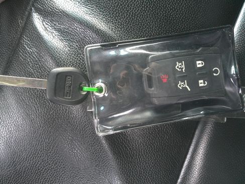 Used 2018 GMC Yukon SLT image 47