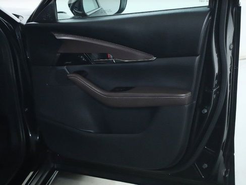 Used 2023 MAZDA CX-30 AWD 2.5 S w/ Premium Package image 34