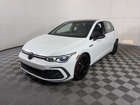Used 2024 Volkswagen GTI SE FWD image 2