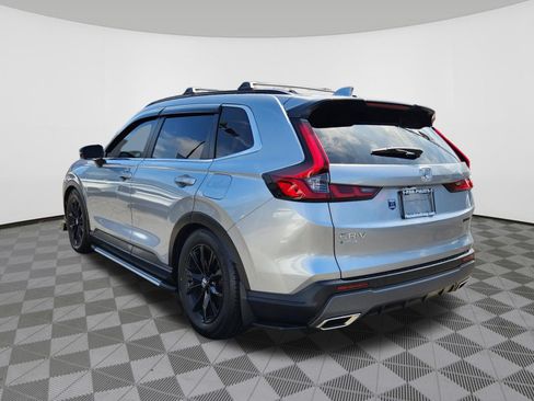 Used 2023 Honda CR-V Sport image 3