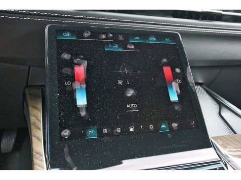 New 2026 Cadillac Escalade ESV Platinum Sport w/ LPO, ONYX Package AWD/4WD image 20