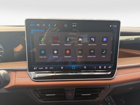 New 2026 Volkswagen Tiguan SEL R-Line AWD/4WD image 17