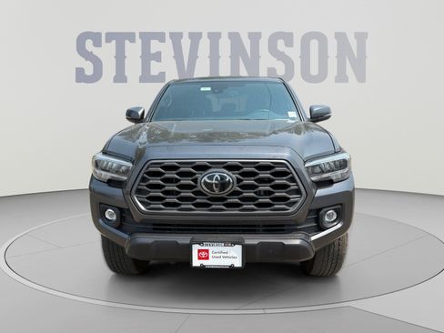 Used 2023 Toyota Tacoma TRD Off-Road AWD/4WD image 8