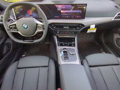 Used 2025 BMW i4 xDrive40i w/ Premium Package image 16
