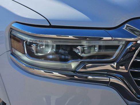 Used 2022 RAM 1500 Limited image 33