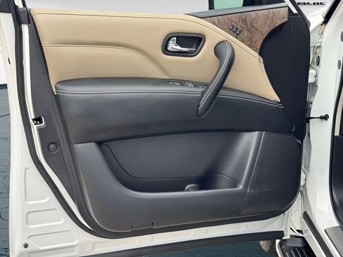 Used 2021 INFINITI QX80 Premium Select w/ Cargo Package RWD image 18