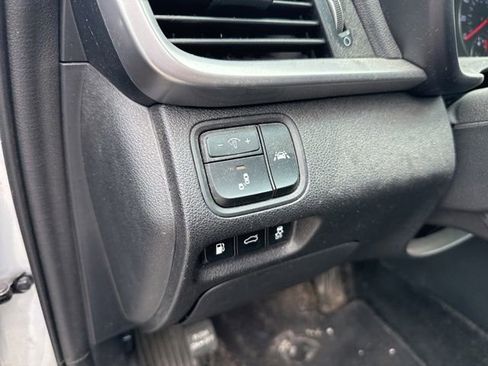 Used 2019 Kia Optima LX FWD image 19