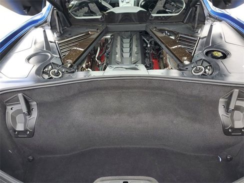 Certified 2020 Chevrolet Corvette Stingray w/ 3LT Preferred Equipment Group image 7