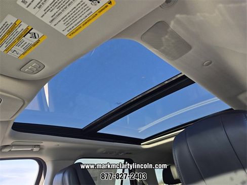 New 2026 Lincoln Navigator L Reserve image 6