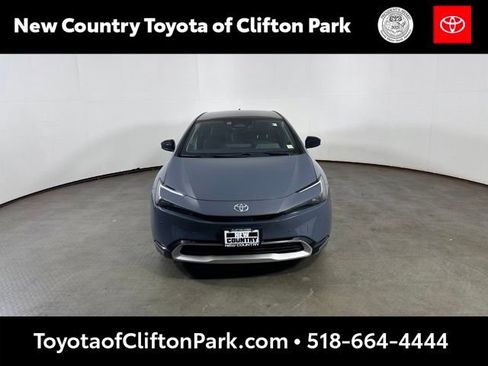 Used 2023 Toyota Prius Prime FWD image 8