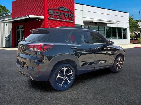 Used 2023 Chevrolet TrailBlazer RS w/ Convenience Package AWD/4WD image 5