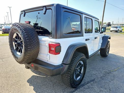 Used 2019 Jeep Wrangler Unlimited Rubicon w/ Dual Top Group AWD/4WD image 4
