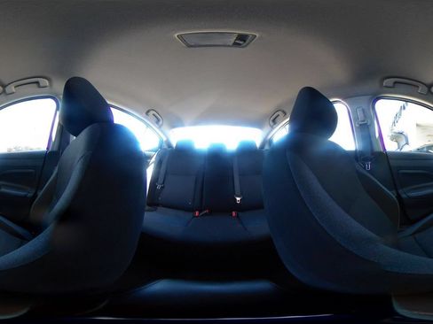 Used 2025 Nissan Versa SV FWD image 41