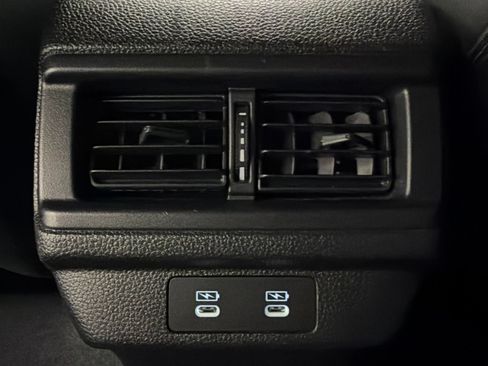 Used 2025 Honda Accord Sport image 40