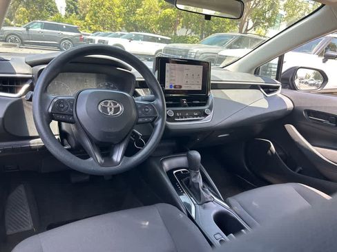 Used 2023 Toyota Corolla LE FWD image 7