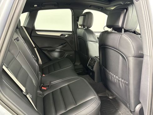 New 2026 Porsche Macan Turbo AWD/4WD image 25