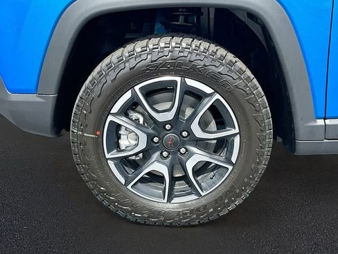 New 2026 Jeep Compass Trailhawk image 19