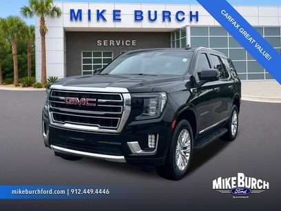Used 2023 GMC Yukon SLT w/ SLT Luxury Package