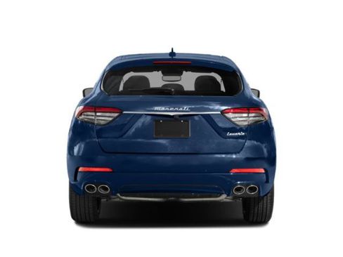 Used 2022 Maserati Levante GT AWD/4WD image 5