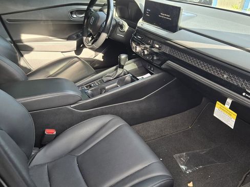 Used 2023 Honda Accord Sport image 8