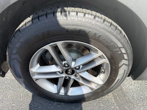 Used 2018 Hyundai Santa Fe Sport FWD image 26