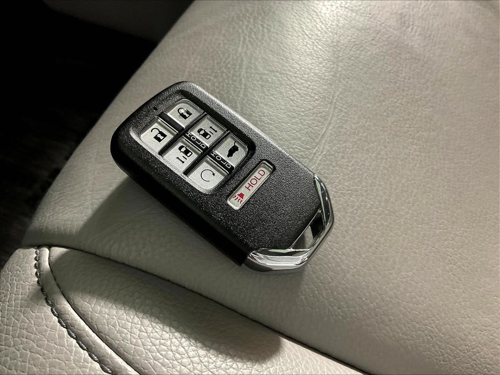 Used 2024 Honda Odyssey EX-L image 36