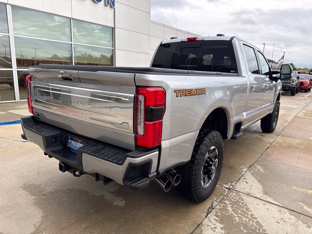 Used 2024 Ford F250 Platinum w/ Tremor Off-Road Package AWD/4WD image 5