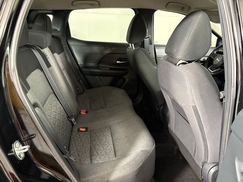 Used 2025 Nissan Kicks SV FWD image 20